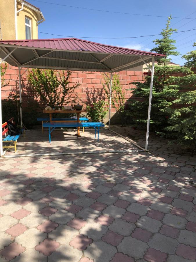 Гостевой Дом Айша Guest House Aisha Cholpon-Ata Esterno foto